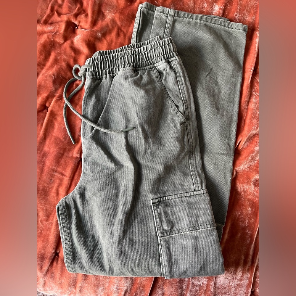 Forever 21 Cargo Pants